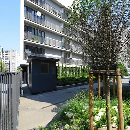 Arkadia By Visitwarsaw Apartament *