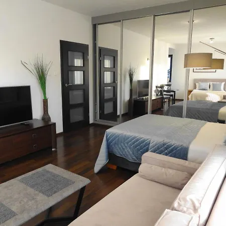 Διαμέρισμα Arkadia By Visitwarsaw