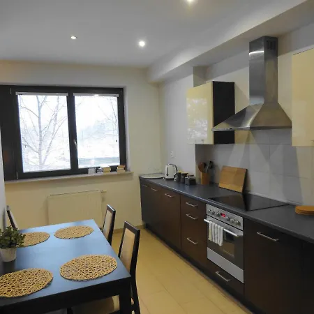 Arkadia By Visitwarsaw Διαμέρισμα *