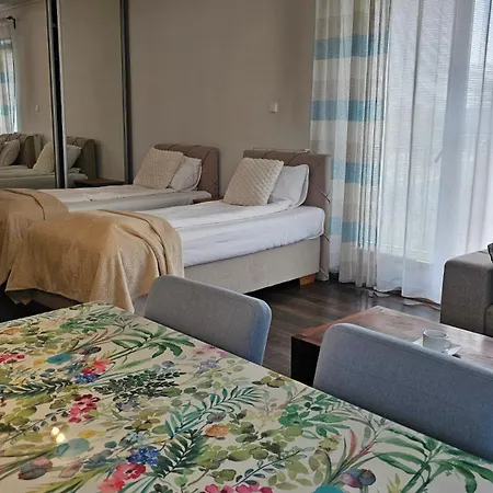 Διαμέρισμα Arkadia By Visitwarsaw *